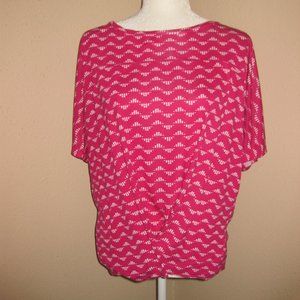 Old Navy XL Pink & White Chevron Print Shirt